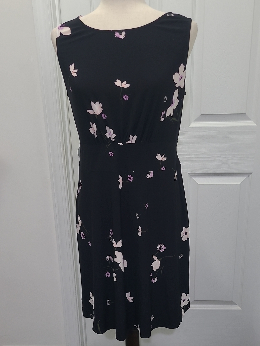 Chaps Sleeveless Black Floral A-Line Dress